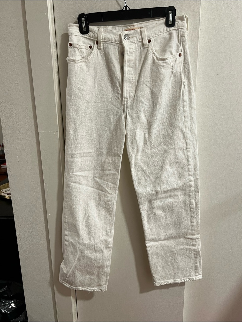 Levi's White Ribcage Straight Ankle Jeans